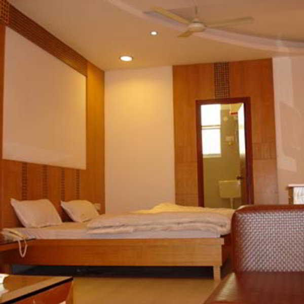 Hotel Mandakini Plaza Kānpur Exterior foto